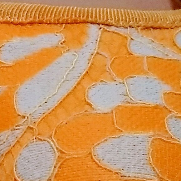 ANTHROPOLOGIE YELLOW LACE BALLET FLATS SIZE 9M - Picture 10 of 12